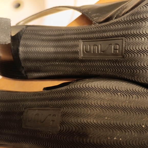 Unsay Sling Back Shoes - Picture 7 of 7